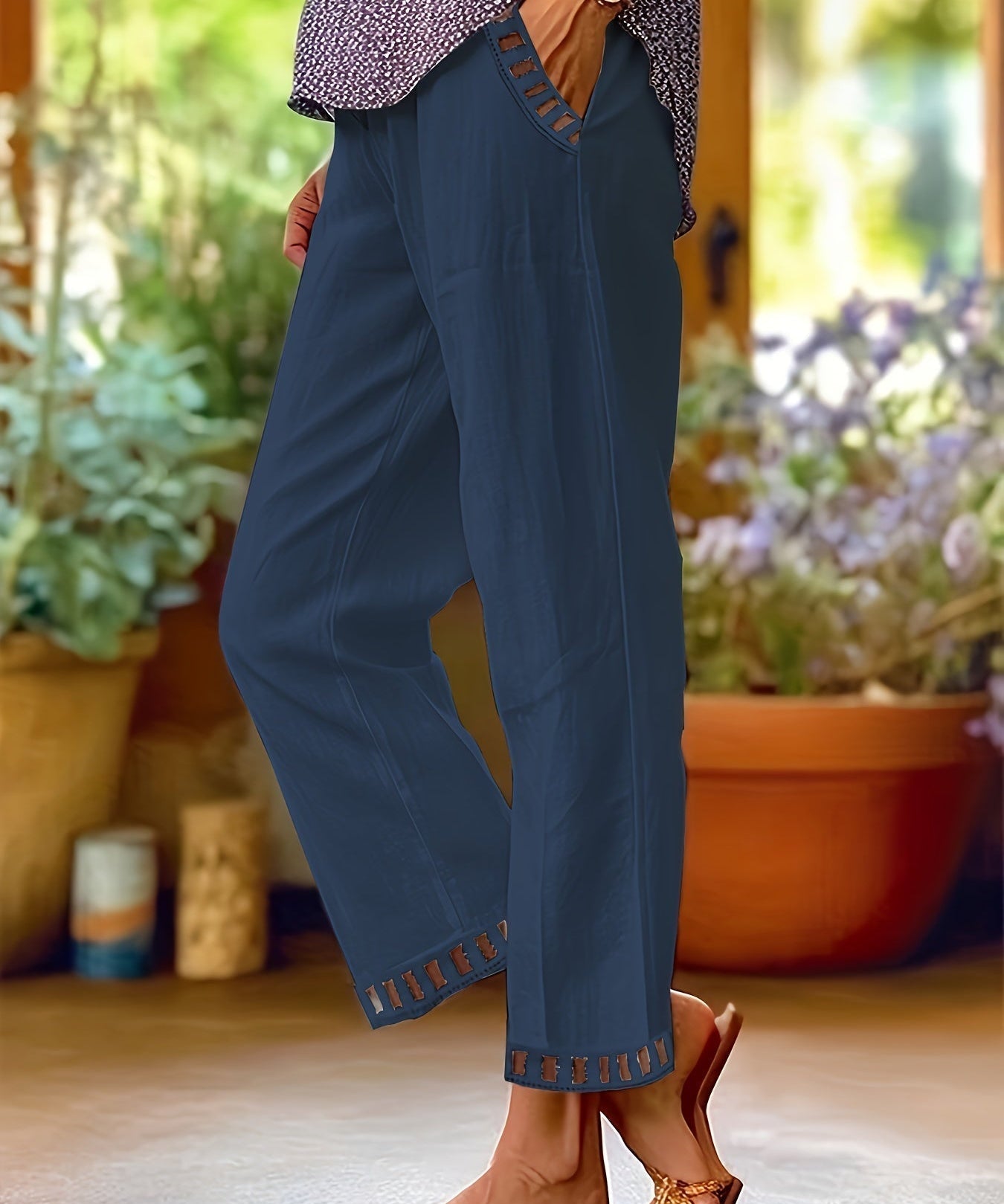 Wren – Pantaloni Croiți Relaxați cu Detalii Contrastante