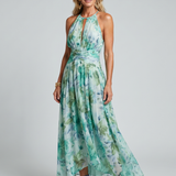 Victoria | Rochie Midi cu Model Floral, Plisată și Decolteu la Gât