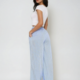 Pantaloni largi cu talie înaltă elastici, cu dungi