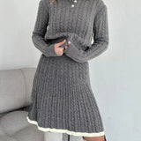 Set fustă cu rever și tricotat în cablu