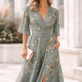 Noelle | Rochie de Primăvară Florală cu Decolteu în V