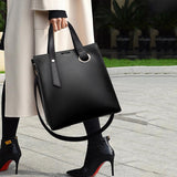 Lydia | Elegant minimalist