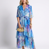 Calista | Rochie Maxi cu Straturi Transparente, Decolteu în V și Talie cu Legătură