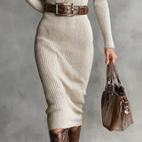 Emma | Rochie din tricot cu guler mediu înalt și curea