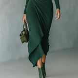 Felicia |  Rochie midi asimetrică înfășurată cu pliseuri și guler înalt verde închis