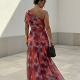 Uma – Rochie Lungă Fluidă cu Design Elegant